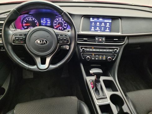 Used 2018 Kia Optima S FWD image 22