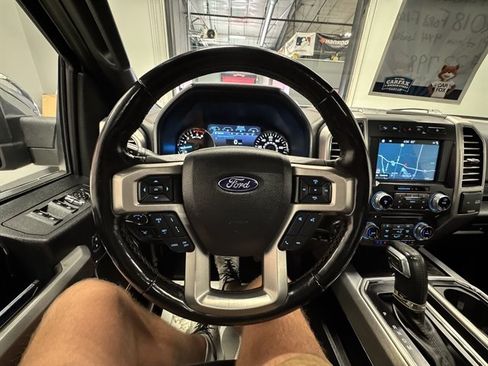 Used 2018 Ford F150 Platinum w/ Equipment Group 701A Luxury AWD/4WD image 26