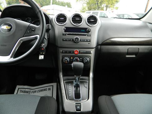 Used 2015 Chevrolet Captiva Sport LS image 15