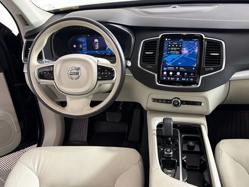 Used 2023 Volvo XC90 B5 Core w/ Climate Package AWD/4WD image 30