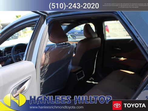 New 2026 Toyota Crown Signia image 16