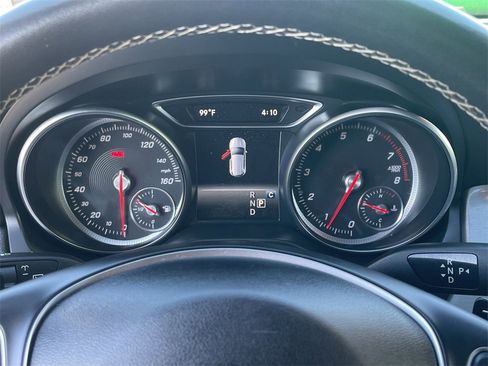 Used 2018 Mercedes-Benz GLA 250 4MATIC image 25