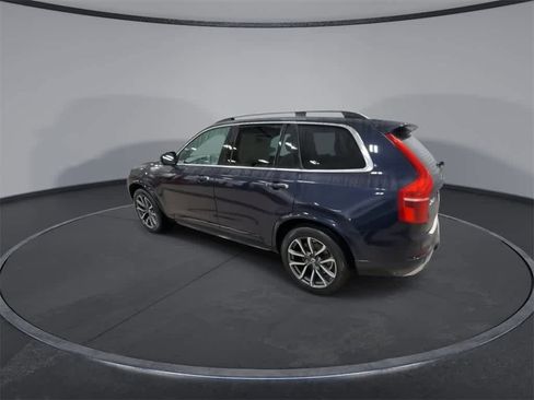 Used 2016 Volvo XC90 T6 Momentum w/ Momentum Plus Package image 6