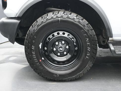 New 2026 Ford Bronco Outer Banks AWD/4WD image 24