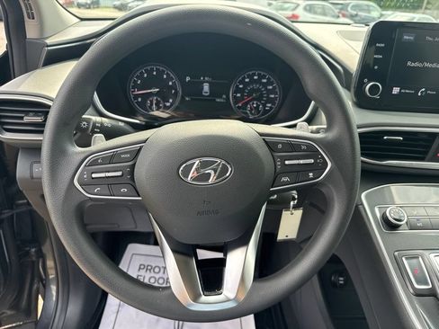 Used 2023 Hyundai Santa Fe SE AWD/4WD image 3