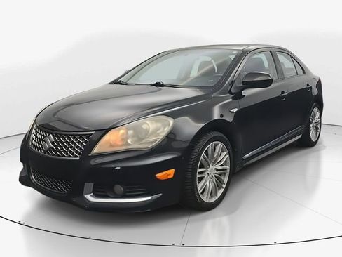 Used 2012 Suzuki Kizashi Sport GTS image 4