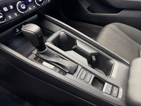 Used 2024 Honda Accord EX image 22