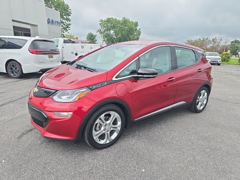 Used 2019 Chevrolet Bolt LT FWD image 2