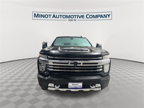 Used 2020 Chevrolet Silverado 2500 High Country w/ LPO, Dark Essentials Package image 3