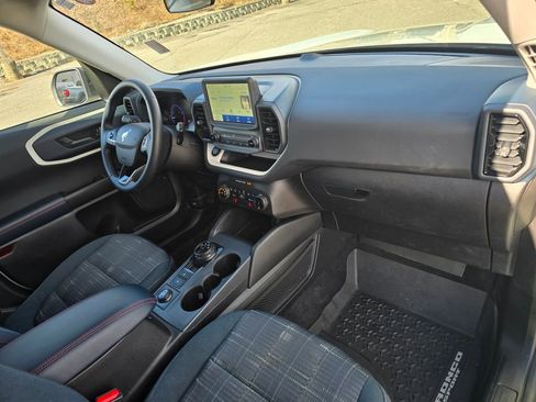 Used 2024 Ford Bronco Sport Heritage w/ Heritage Convenience Package image 29