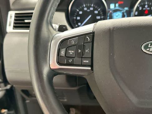 Used 2018 Land Rover Discovery Sport HSE AWD/4WD image 8