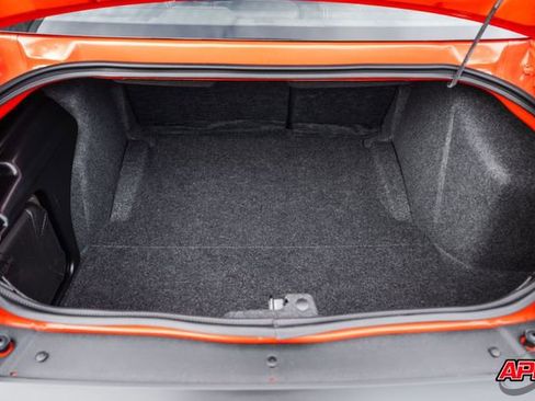 Used 2008 Dodge Challenger SRT8 image 78