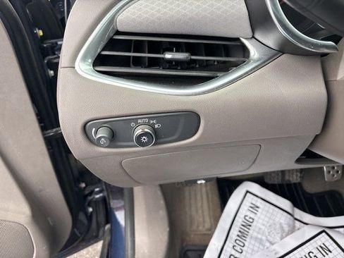 Used 2016 Chevrolet Malibu LT image 19