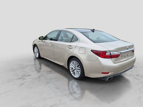 Used 2017 Lexus ES 350 FWD image 6