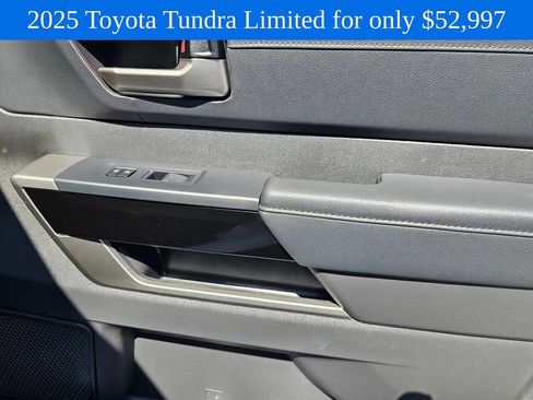 Used 2025 Toyota Tundra Limited AWD/4WD image 10