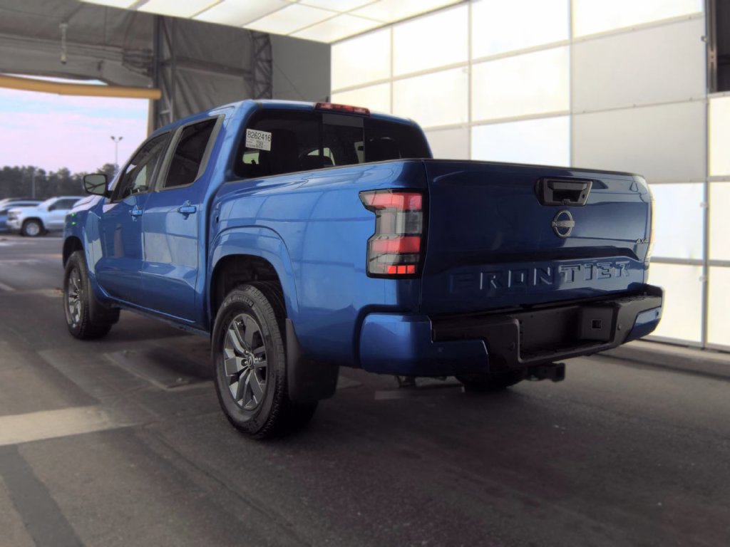 Used 2026 Nissan Frontier SV w/ Tow Package AWD/4WD image 4
