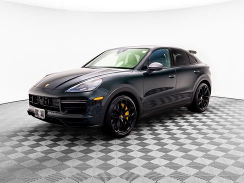 Certified 2022 Porsche Cayenne Turbo GT AWD/4WD image 1