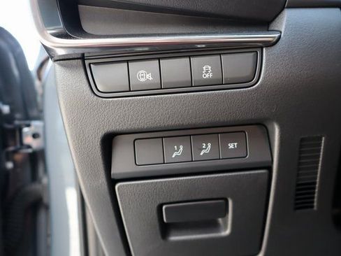 Used 2025 MAZDA MAZDA3 Carbon image 38