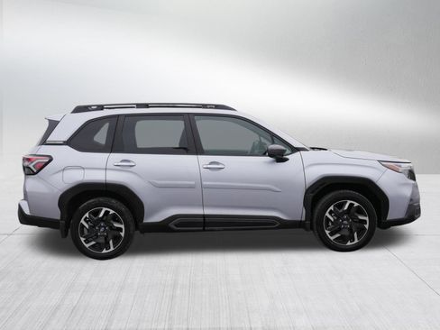 Used 2025 Subaru Forester Limited image 8