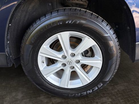 Used 2013 Toyota Highlander 4WD w/ Cold Weather Pkg image 34
