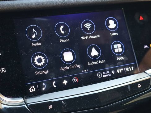 Used 2022 Cadillac XT6 Premium Luxury w/ Technology Package FWD image 10