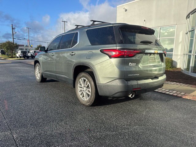 Used 2022 Chevrolet Traverse LT FWD image 9