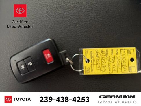 Used 2021 Toyota Tacoma TRD Sport AWD/4WD image 21