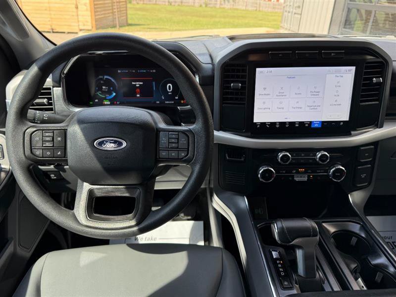 Used 2023 Ford F150 Lightning Pro AWD/4WD image 10