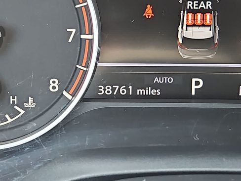 Used 2025 Nissan Rogue SV AWD/4WD image 18