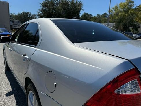 Used 2012 Ford Fusion SEL image 8