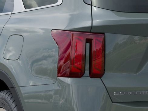 New 2026 Kia Sorento EX AWD/4WD image 11