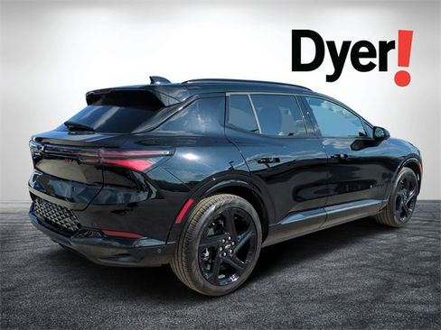 Certified 2024 Chevrolet Equinox EV RS image 3