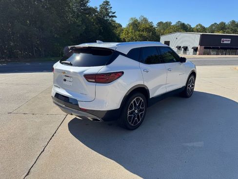 Used 2024 Chevrolet Blazer Premier w/ Driver Confidence II Package image 5