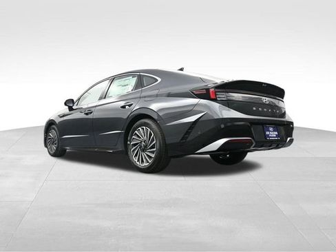 New 2026 Hyundai Sonata Limited FWD image 36