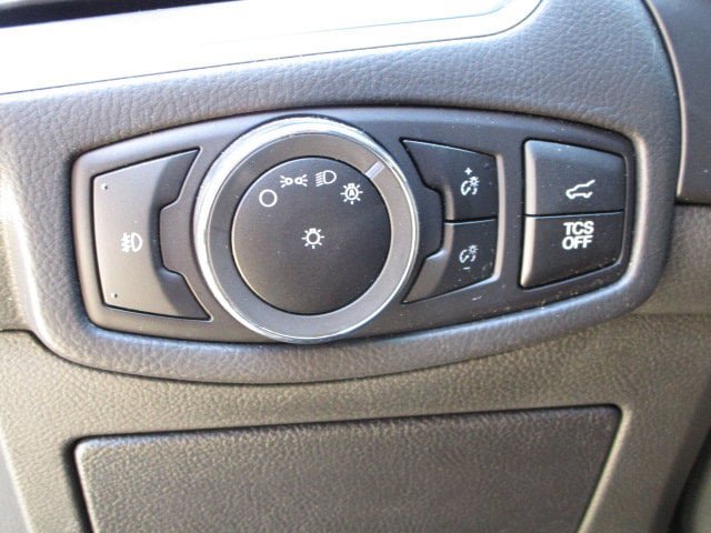 Used 2023 Ford Edge SEL w/ Convenience Package AWD/4WD image 17