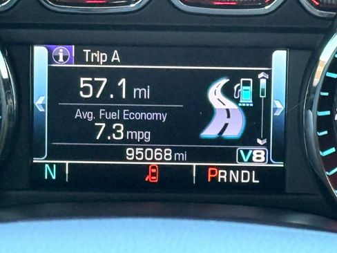 Used 2018 Chevrolet Silverado 1500 LTZ Z71 w/ Redline Edition image 17