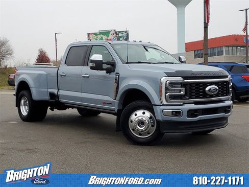 Used 2025 Ford F450 Platinum w/ Platinum Plus Package image 1