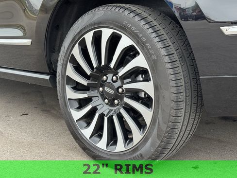 Used 2023 Lincoln Navigator Black Label image 32