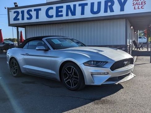 Used 2018 Ford Mustang Premium image 1