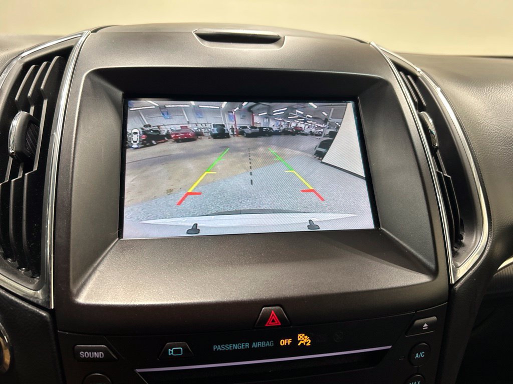 Certified 2019 Ford Edge Titanium w/ Equipment Group 301A AWD/4WD image 16