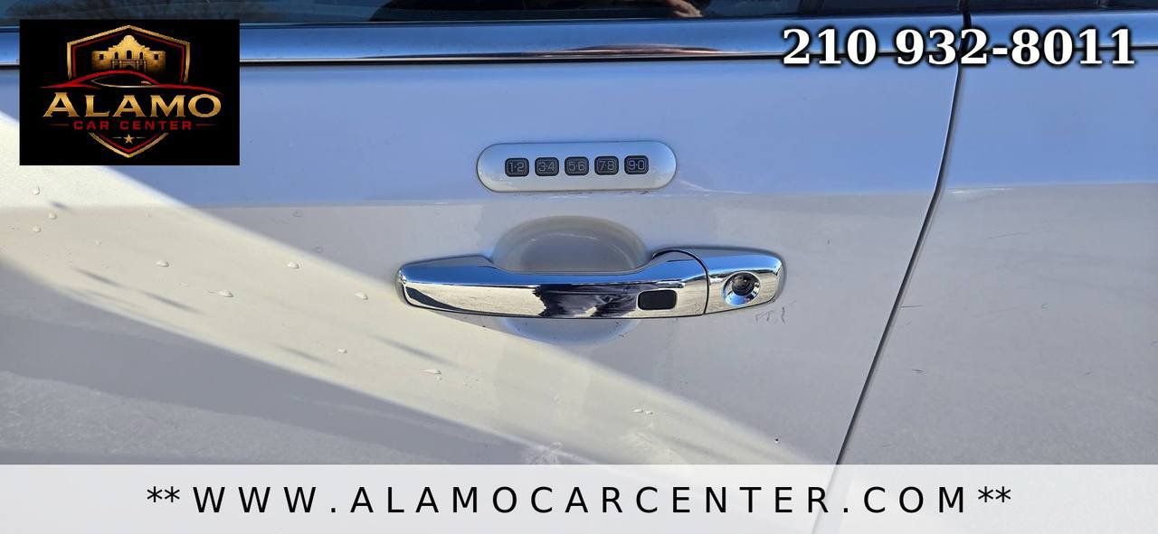 Used 2012 Lincoln MKX AWD image 10