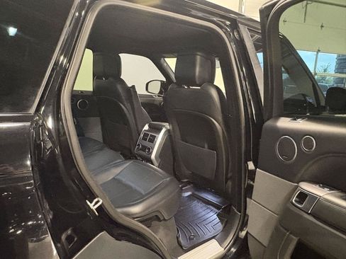Used 2018 Land Rover Range Rover Sport HSE AWD/4WD image 37