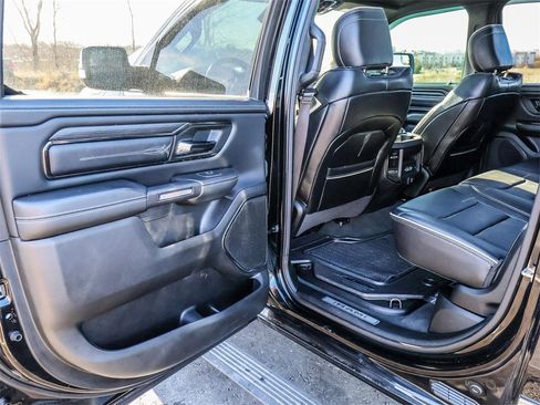 Used 2022 RAM 1500 Limited w/ Body Color Bumper Group image 27