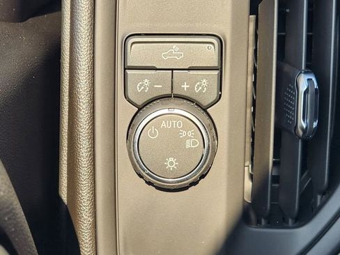 New 2026 Chevrolet Silverado 1500 Custom RWD image 19