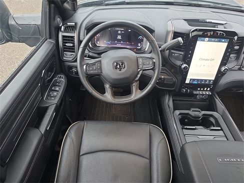 Used 2024 RAM 2500 Limited image 13