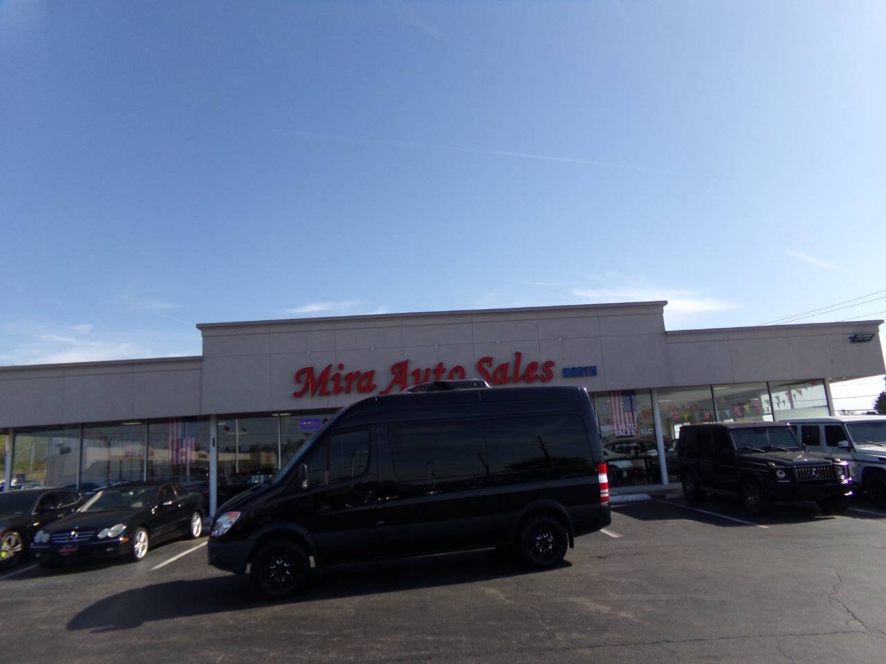Used 2011 Mercedes-Benz Sprinter 2500 image 2