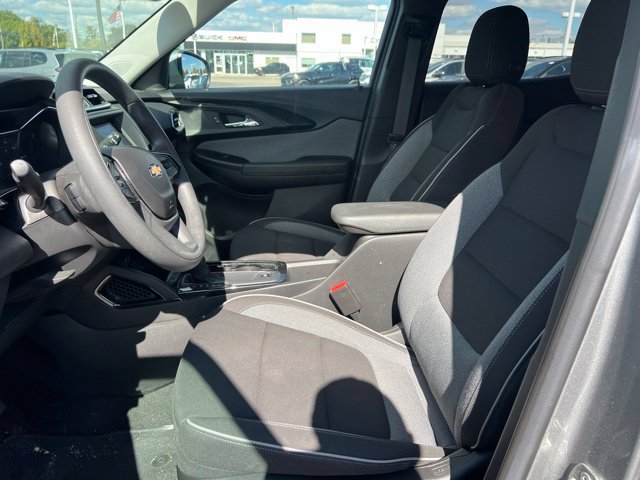 Used 2023 Chevrolet TrailBlazer LT FWD image 19