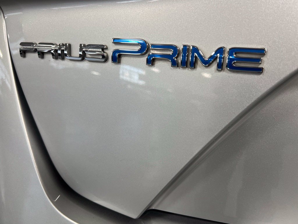 Certified 2021 Toyota Prius Prime XLE FWD image 10
