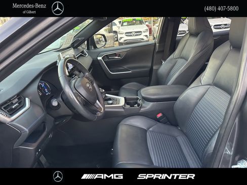 Used 2019 Toyota RAV4 XSE image 9