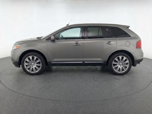 Used 2012 Lincoln MKX FWD image 6